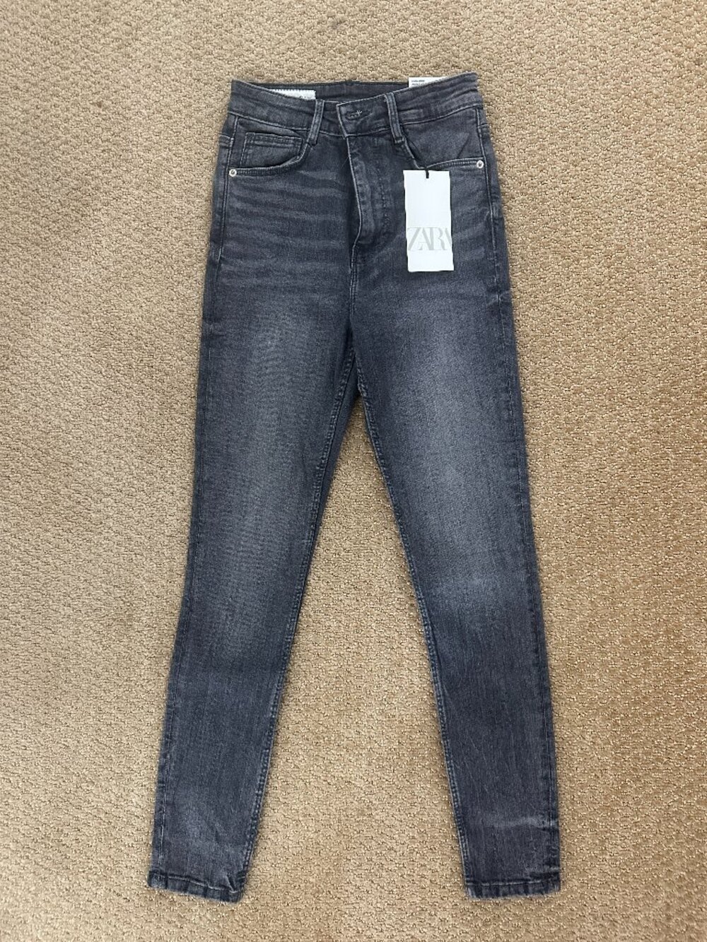 ZARA Sculpt High-Rise Ankle Length Size 4